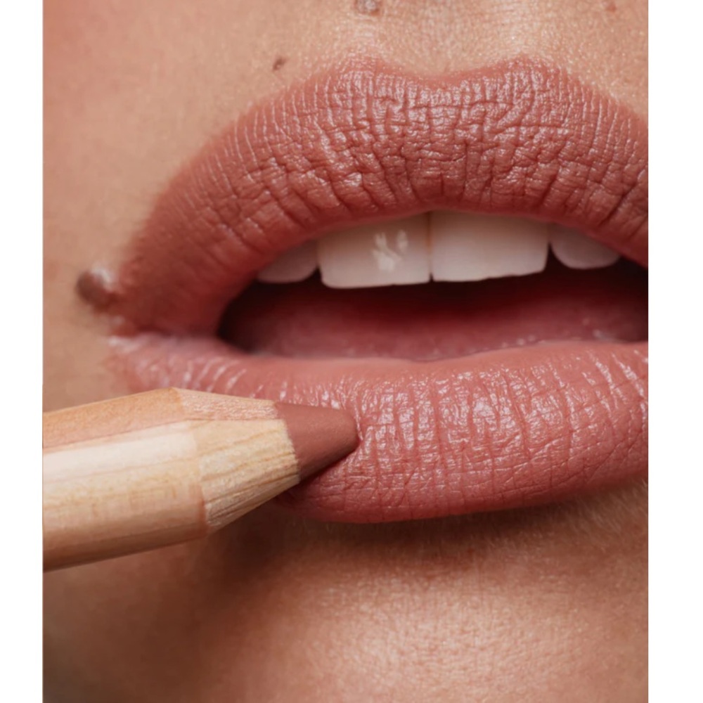 ILIA Lip Sketch Crayon - Picture 5 of 11